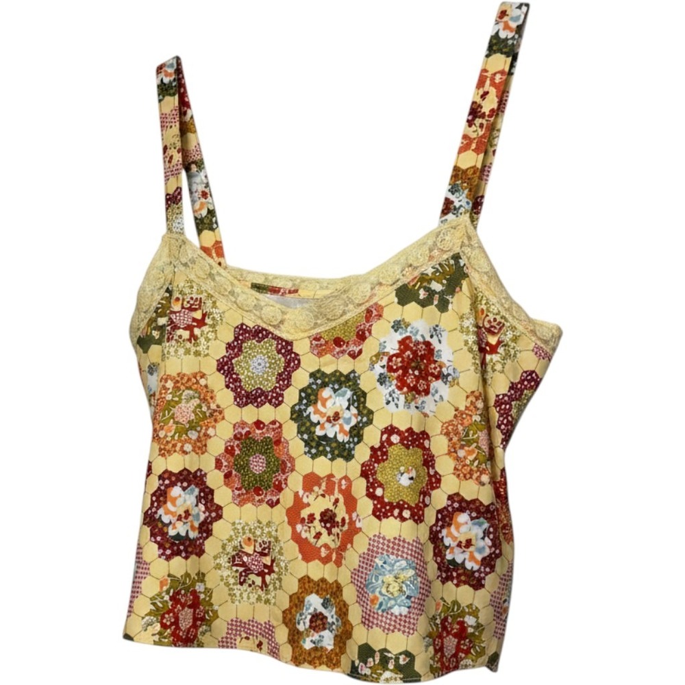 Urban Outfitters Yellow Floral Grannycore Quilt Print Lace Trim Crop Top Large